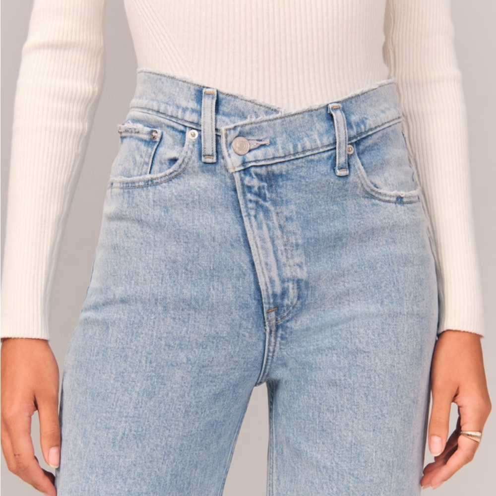 ABERCROMBIE & FITCH JEANS